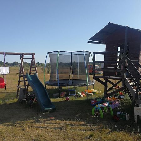 Peace & Quiet Hotel Slawoborze Екстериор снимка